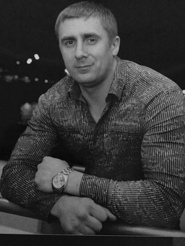 東京白人男性モデルさん。背が高い　CM　映画向け。明るくて、パワフ企業PR動画対応